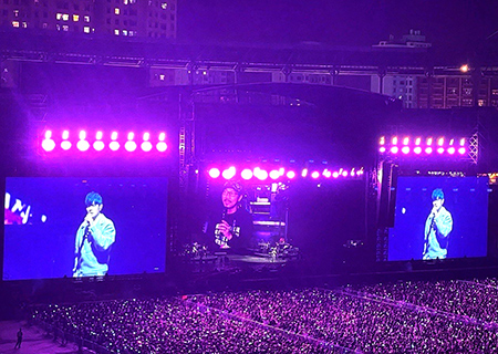 kaiyun开云LED显示屏和荧光棒燃爆周杰伦呼和浩特演唱会（第二场）